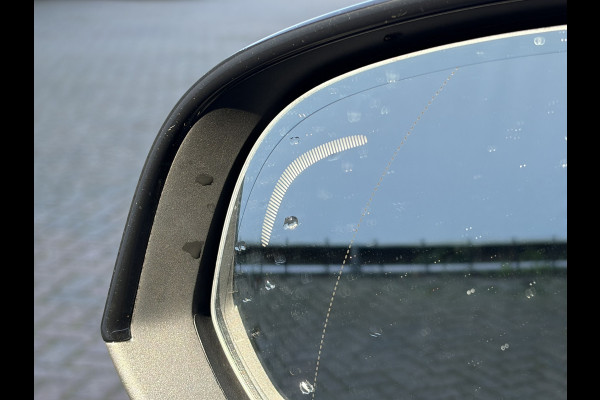 Volvo XC40 1.5 T5 262pk Recharge Inscription PHEV Leer Stoel/Stuurverw Carplay Dealer-Onderhouden!
