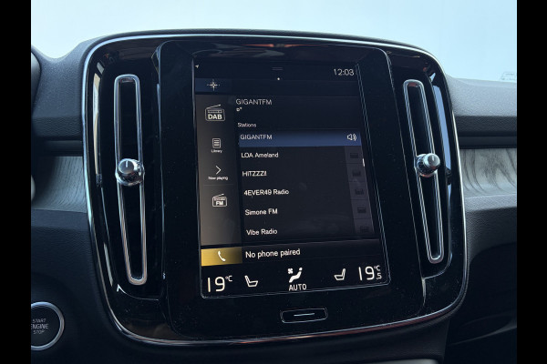 Volvo XC40 1.5 T5 262pk Recharge Inscription PHEV Leer Stoel/Stuurverw Carplay Dealer-Onderhouden!