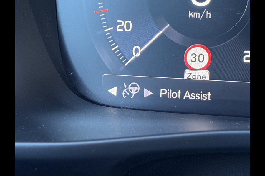 Volvo XC40 1.5 T5 262pk Recharge Inscription PHEV Leer Stoel/Stuurverw Carplay Dealer-Onderhouden!