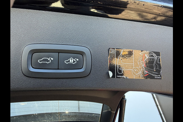 Volvo XC40 1.5 T5 262pk Recharge Inscription PHEV Leer Stoel/Stuurverw Carplay Dealer-Onderhouden!