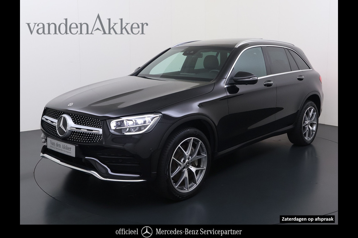Mercedes-Benz GLC 300e AMG 4Matic // SoH 94% // Panoramadak // Memory Stoelen // 360 Camera // Carplay // Keyless Entry // Privacy Glass // Elek.