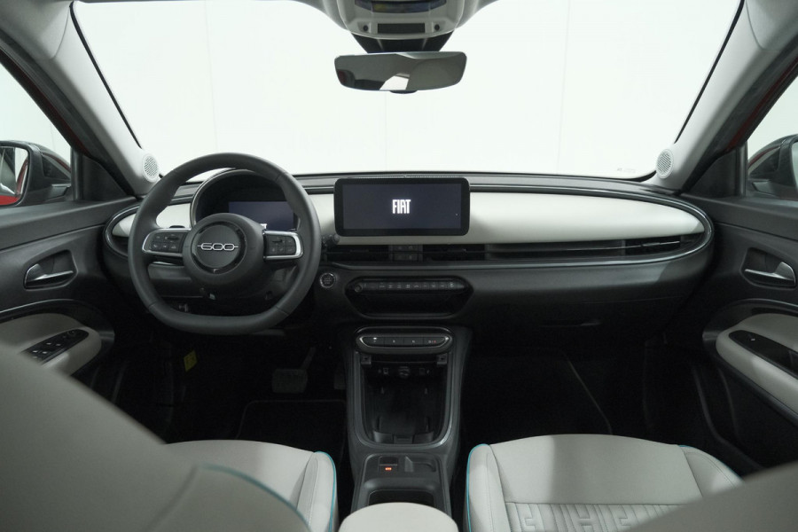 Fiat 600 1.2 Hybrid 110 La Prima | Elektrische Achterklep | Adaptieve Cruise Control | Dodehoekdetectie | Camera