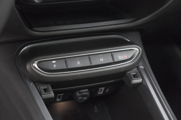 Fiat 600 1.2 Hybrid 110 La Prima | Elektrische Achterklep | Adaptieve Cruise Control | Dodehoekdetectie | Camera