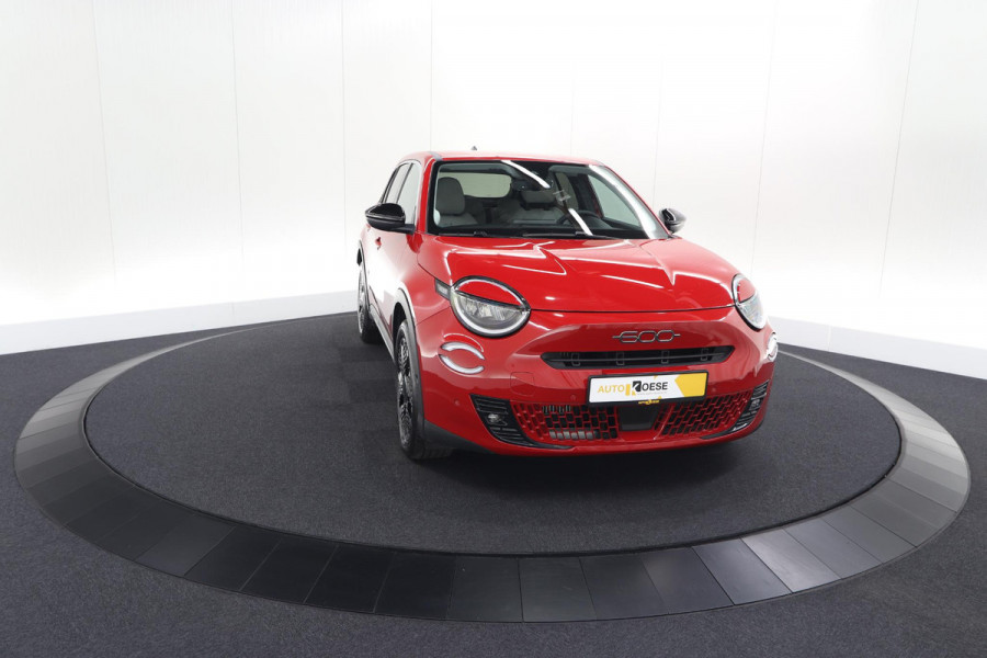Fiat 600 1.2 Hybrid 110 La Prima | Elektrische Achterklep | Adaptieve Cruise Control | Dodehoekdetectie | Camera
