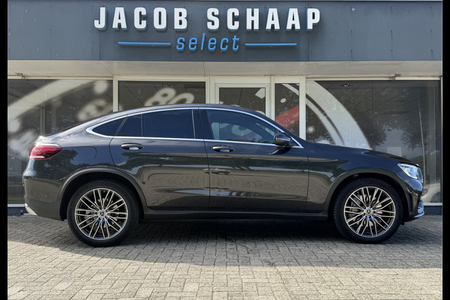 Mercedes-Benz GLC Coupé 300 4MATIC Premium AMG styling / Schuif-kanteldak / Navi / 20" / Carplay / 360 Camera