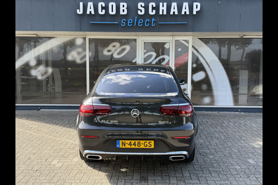 Mercedes-Benz GLC Coupé 300 4MATIC Premium AMG styling / Schuif-kanteldak / Navi / 20" / Carplay / 360 Camera