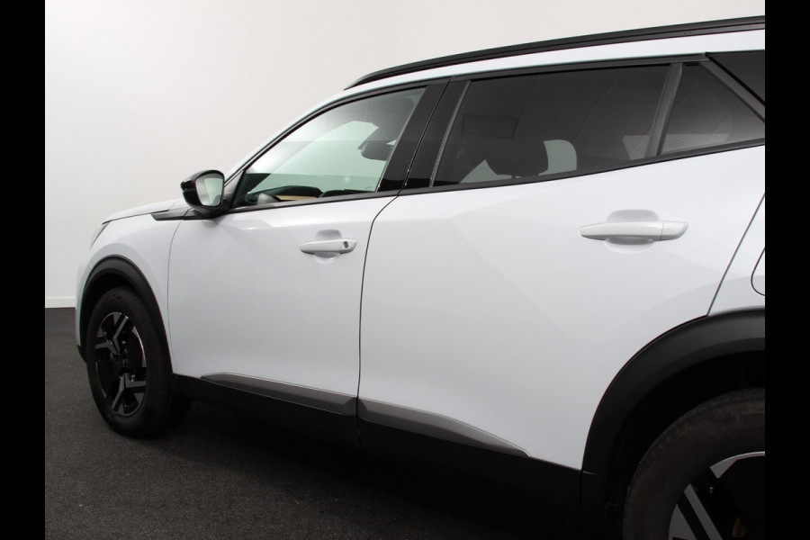 Peugeot 2008 1.2 Hybrid 136 pk Automaat Allure Navigatie Apple Carplay/Android Auto Climate Control Dab Led Parkeer sensoren Cruise Control Stoelverwarming