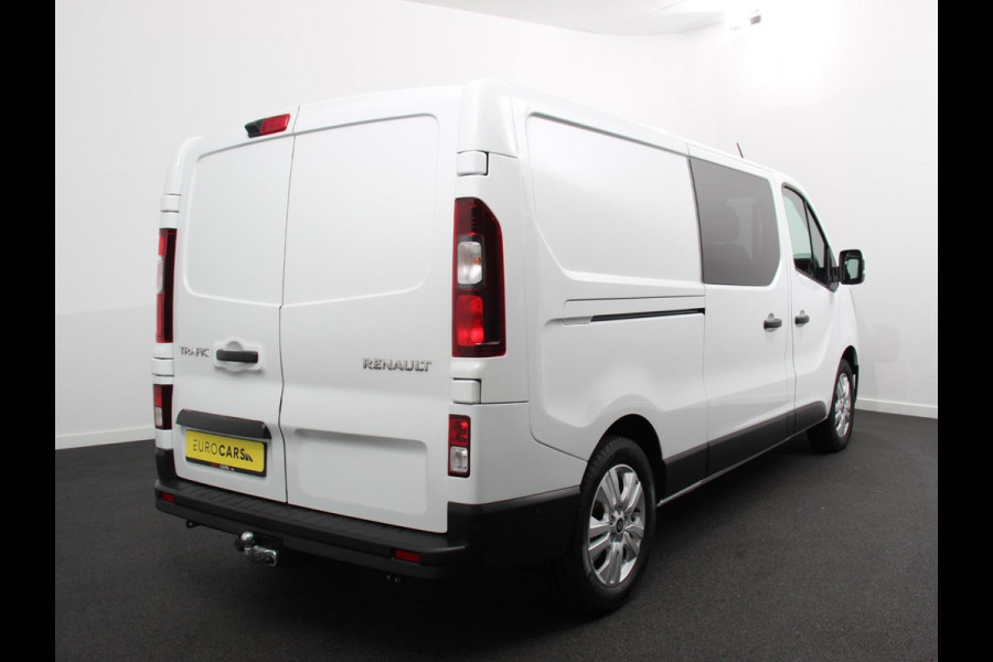 Renault Trafic 2.0 Blue dCi 150 EDC T30 L2H1 Advance Dubbele cabine Navigatie Airco Lichtmetalen velgen Betimmering Trekhaak Camera Parkeer sensoren Dab