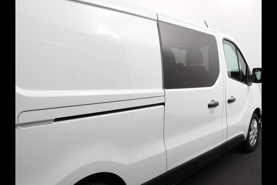 Renault Trafic 2.0 Blue dCi 150 EDC T30 L2H1 Advance Dubbele cabine Navigatie Airco Lichtmetalen velgen Betimmering Trekhaak Camera Parkeer sensoren Dab