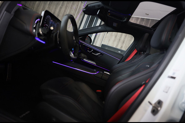 Mercedes-Benz E-Klasse AMG 53 4MATIC+ Night Edition / Hyperscreen / Head Up / Burmester4D / 360 Camera / 4W Sturing / Pano
