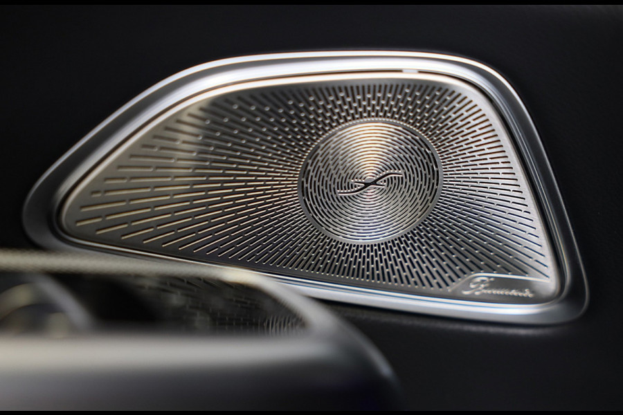 Mercedes-Benz E-Klasse AMG 53 4MATIC+ Night Edition / Hyperscreen / Head Up / Burmester4D / 360 Camera / 4W Sturing / Pano