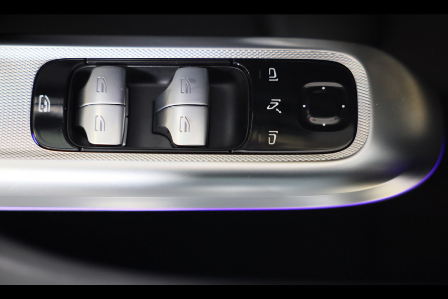 Mercedes-Benz E-Klasse AMG 53 4MATIC+ Night Edition / Hyperscreen / Head Up / Burmester4D / 360 Camera / 4W Sturing / Pano