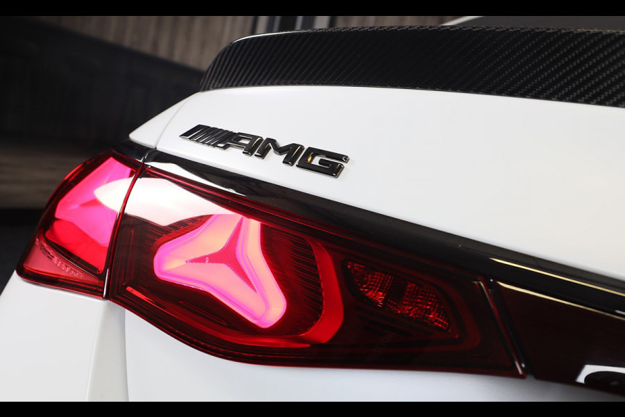 Mercedes-Benz E-Klasse AMG 53 4MATIC+ Night Edition / Hyperscreen / Head Up / Burmester4D / 360 Camera / 4W Sturing / Pano