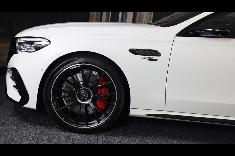 Mercedes-Benz E-Klasse AMG 53 4MATIC+ Night Edition / Hyperscreen / Head Up / Burmester4D / 360 Camera / 4W Sturing / Pano