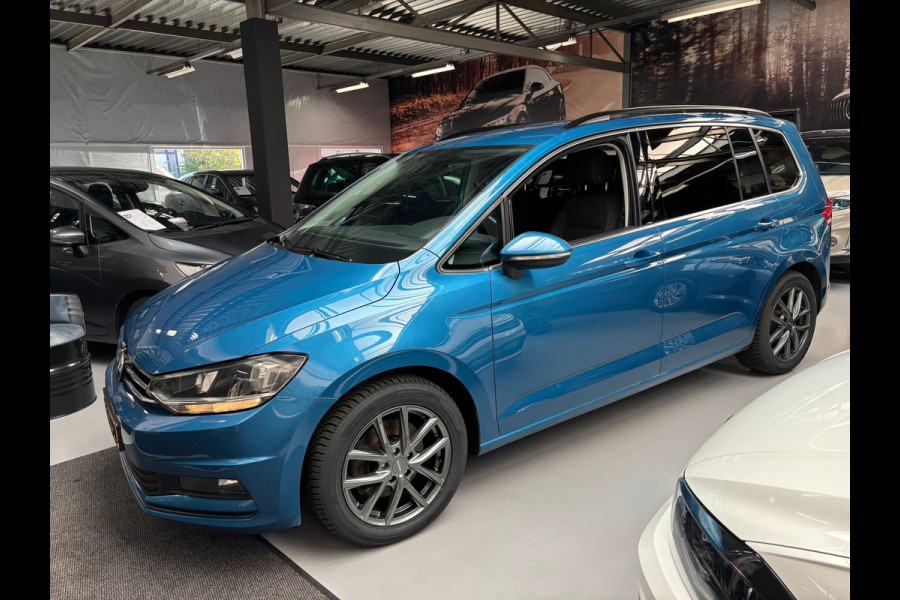 Volkswagen Touran 1.4 TSI Comfortline 7persoons / Carplay / Trekhaak