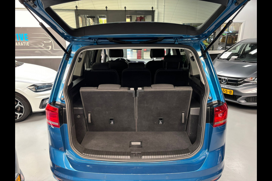 Volkswagen Touran 1.4 TSI Comfortline 7persoons / Carplay / Trekhaak