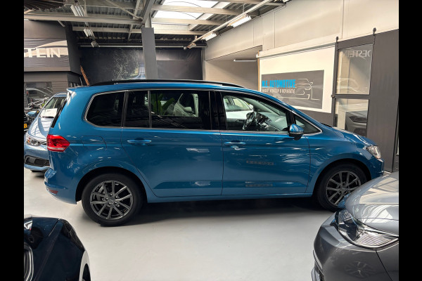 Volkswagen Touran 1.4 TSI Comfortline 7persoons / Carplay / Trekhaak