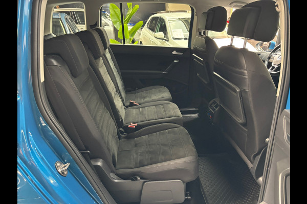 Volkswagen Touran 1.4 TSI Comfortline 7persoons / Carplay / Trekhaak