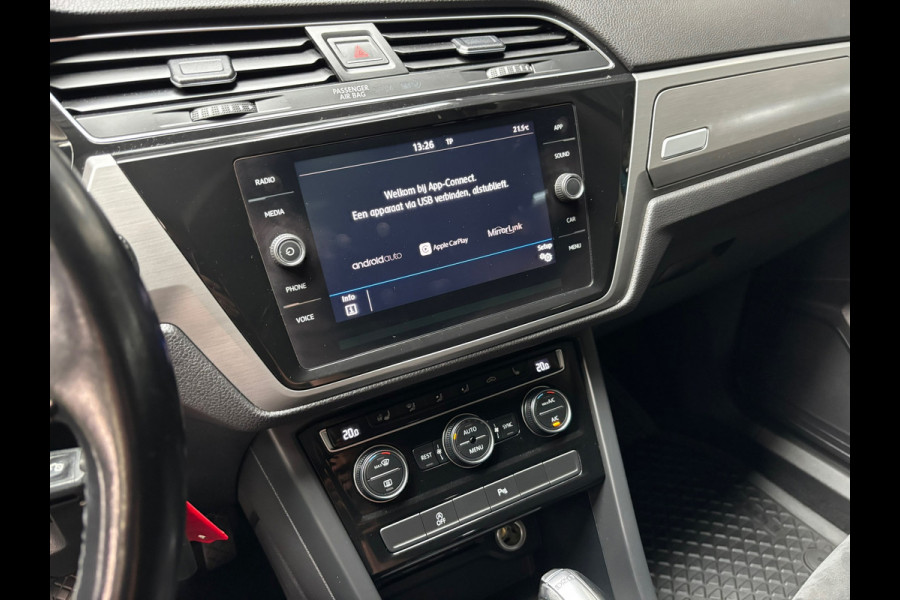 Volkswagen Touran 1.4 TSI Comfortline 7persoons / Carplay / Trekhaak