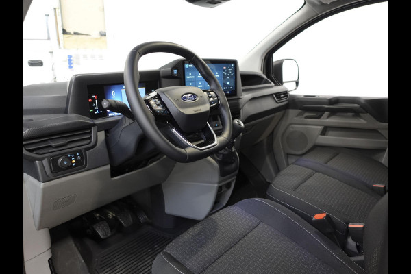 Ford Transit Custom 300 2.0 TDCI L2H1 Trend Dubbele Cabine Nieuw Model Trekhaak Navigatie Apple CarPlay Android Auto Camera Parkeerhulp Adaptive Cruise Control Climate Control Lichtmetalen velgen