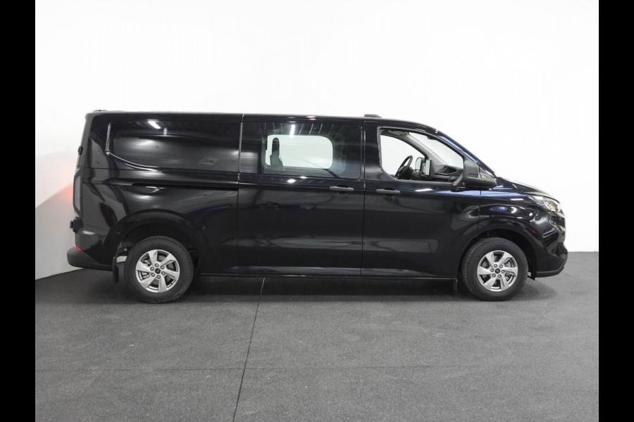 Ford Transit Custom 300 2.0 TDCI L2H1 Trend Dubbele Cabine Nieuw Model Trekhaak Navigatie Apple CarPlay Android Auto Camera Parkeerhulp Adaptive Cruise Control Climate Control Lichtmetalen velgen