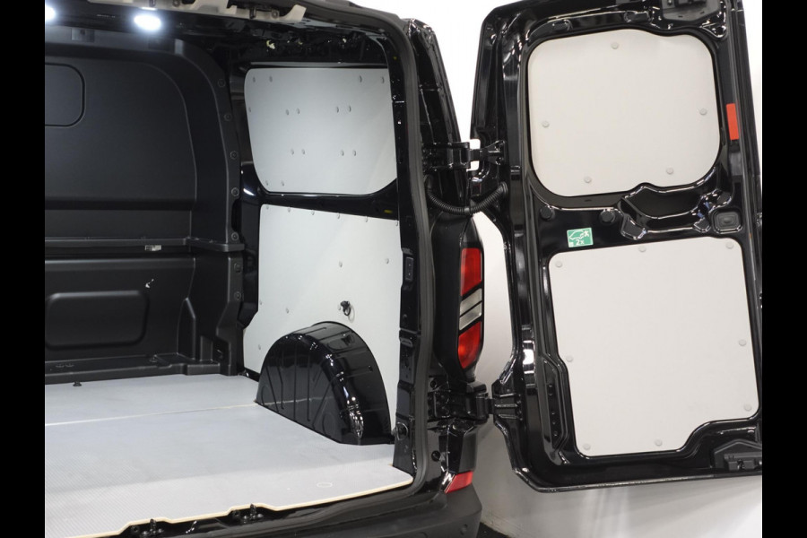 Ford Transit Custom 300 2.0 TDCI L2H1 Trend Dubbele Cabine Nieuw Model Trekhaak Navigatie Apple CarPlay Android Auto Camera Parkeerhulp Adaptive Cruise Control Climate Control Lichtmetalen velgen