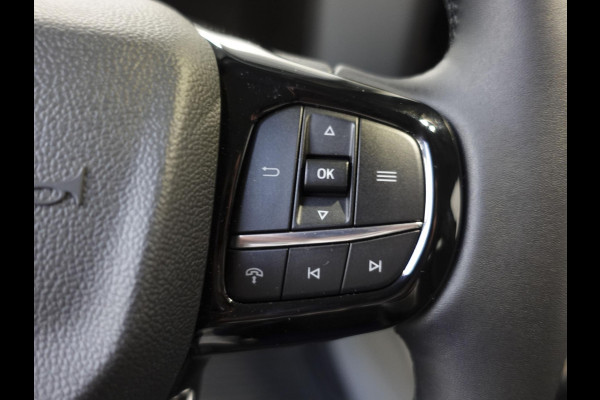 Ford Transit Custom 300 2.0 TDCI L2H1 Trend Dubbele Cabine Nieuw Model Trekhaak Navigatie Apple CarPlay Android Auto Camera Parkeerhulp Adaptive Cruise Control Climate Control Lichtmetalen velgen