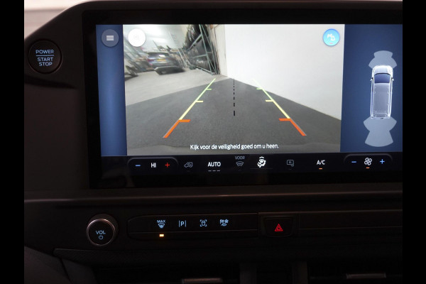 Ford Transit Custom 300 2.0 TDCI L2H1 Trend Dubbele Cabine Nieuw Model Trekhaak Navigatie Apple CarPlay Android Auto Camera Parkeerhulp Adaptive Cruise Control Climate Control Lichtmetalen velgen