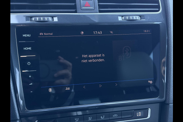 Volkswagen e-Golf e-Golf ✓SOH 88.57%✓Carplay✓Navi✓Leder✓Clima✓Cruise✓Pdc V+A✓LED✓16'' Lm velgen✓N.A.P✓Apk tot 02-2027