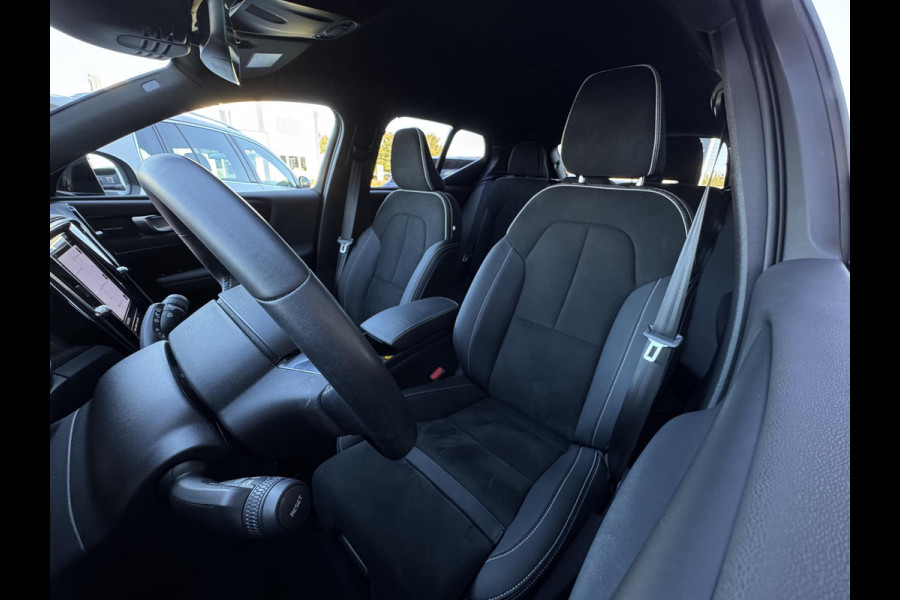 Volvo XC40 1.5 T4 Plug-in hybrid Plus Bright NL-AUTO | 360 CAMERA | STOELVERWARMING
