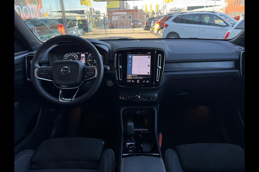 Volvo XC40 1.5 T4 Plug-in hybrid Plus Bright NL-AUTO | 360 CAMERA | STOELVERWARMING