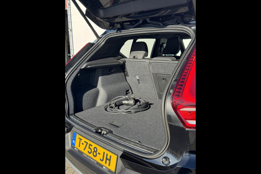 Volvo XC40 1.5 T4 Plug-in hybrid Plus Bright NL-AUTO | 360 CAMERA | STOELVERWARMING