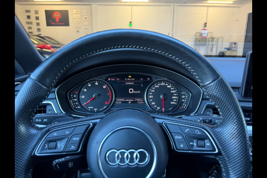 Audi A4 Avant S-LINE / NAP !! / PANO / CRUISE / CLIMATE / FLIPPERS / P.SENSOREN / BLUETOOTH / LEDER-ALCANTARA / ISOFIX / 20 INCH !