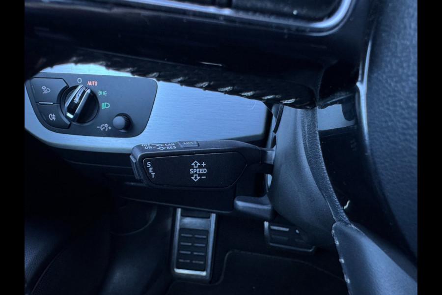 Audi A4 Avant S-LINE / NAP !! / PANO / CRUISE / CLIMATE / FLIPPERS / P.SENSOREN / BLUETOOTH / LEDER-ALCANTARA / ISOFIX / 20 INCH !