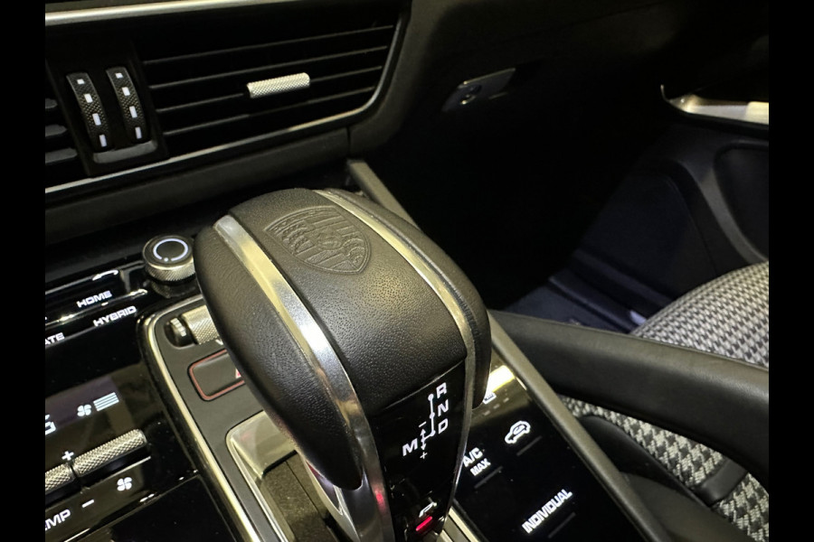 Porsche Cayenne Coupé 4.0 Turbo S E-Hybrid Carbon|Ceramic|VOL