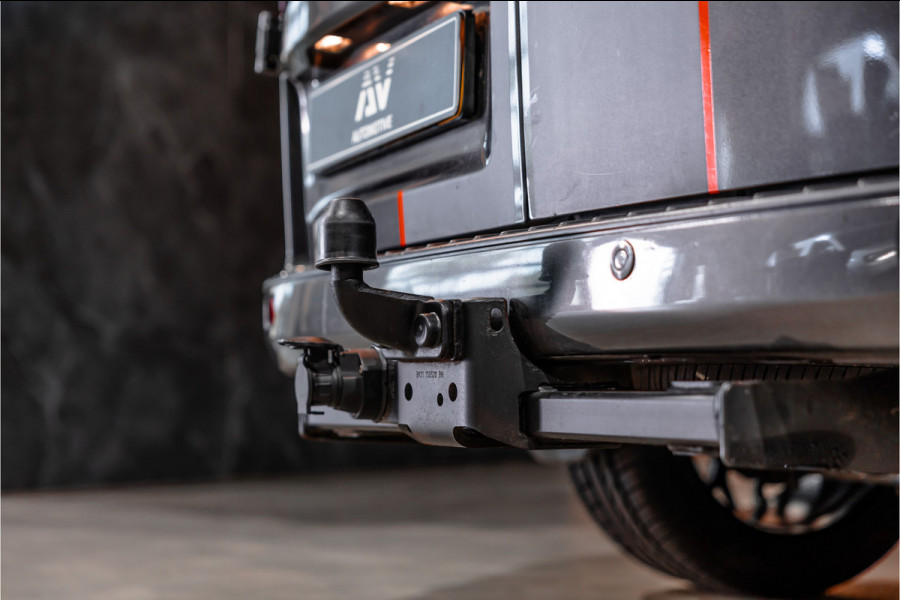 Ford Transit Custom 300 2.0 TDCI 170 PK L2H1 Limited DC | ACC | Elek stoelen | Lederen bekleding | Navigatie | CarPlay | Camera | Trekhaak | Orig. NL auto | Nieuwe APK