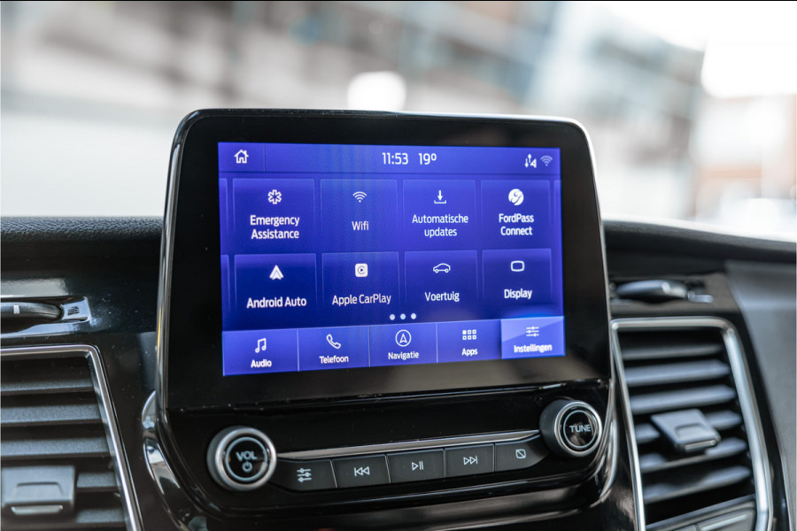 Ford Transit Custom 300 2.0 TDCI 170 PK L2H1 Limited DC | ACC | Elek stoelen | Lederen bekleding | Navigatie | CarPlay | Camera | Trekhaak | Orig. NL auto | Nieuwe APK