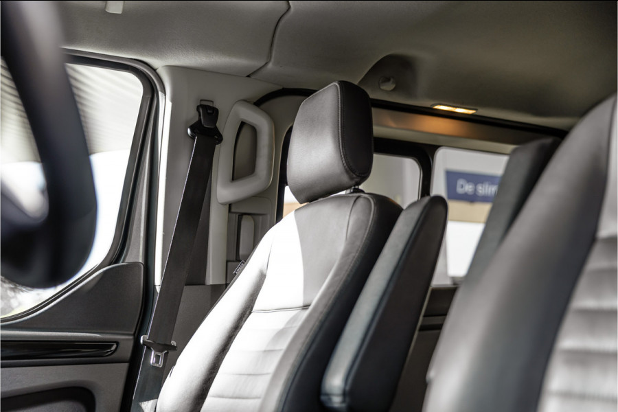 Ford Transit Custom 300 2.0 TDCI 170 PK L2H1 Limited DC | ACC | Elek stoelen | Lederen bekleding | Navigatie | CarPlay | Camera | Trekhaak | Orig. NL auto | Nieuwe APK