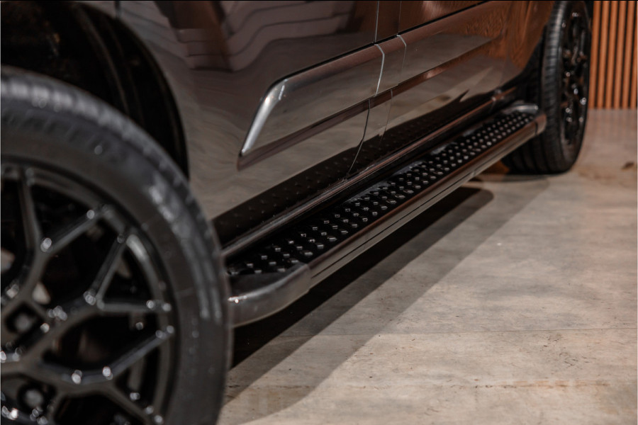 Ford Transit Custom 300 2.0 TDCI 170 PK L2H1 Limited DC | ACC | Elek stoelen | Lederen bekleding | Navigatie | CarPlay | Camera | Trekhaak | Orig. NL auto | Nieuwe APK