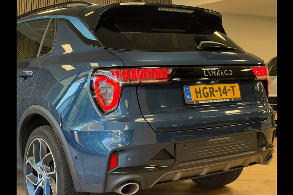 Lynk & Co 01 261PK PLUG-IN HYBRIDE PANORAMADAK AIRCO CAMERA CRUISE PDC STOELVERWARMING APPLE CARPLAY
