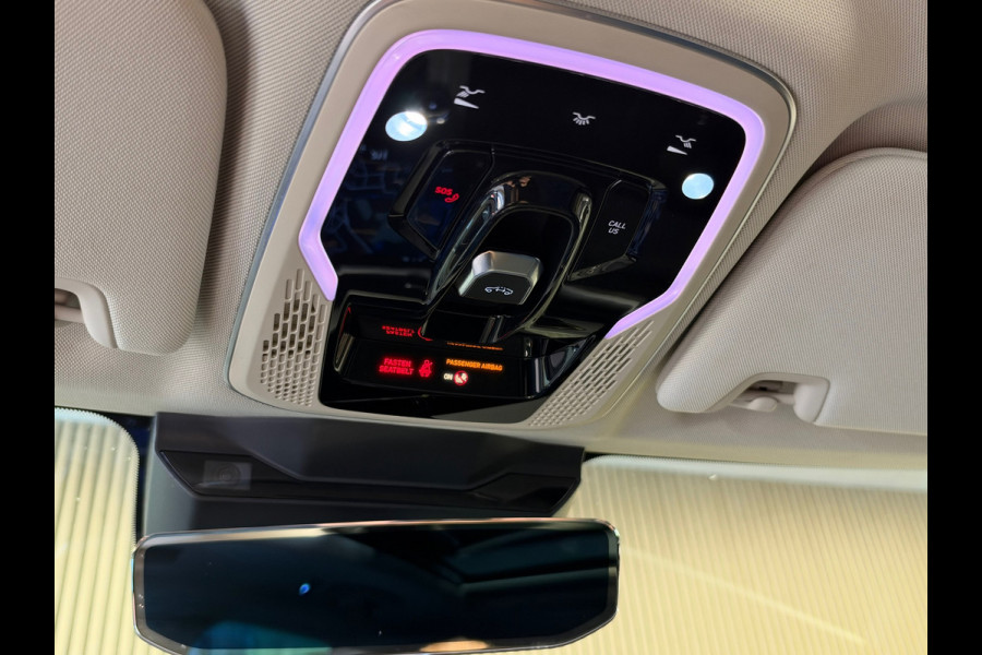 Lynk & Co 01 261PK PLUG-IN HYBRIDE PANORAMADAK AIRCO CAMERA CRUISE PDC STOELVERWARMING APPLE CARPLAY