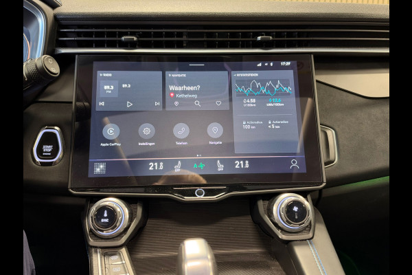 Lynk & Co 01 261PK PLUG-IN HYBRIDE PANORAMADAK AIRCO CAMERA CRUISE PDC STOELVERWARMING APPLE CARPLAY
