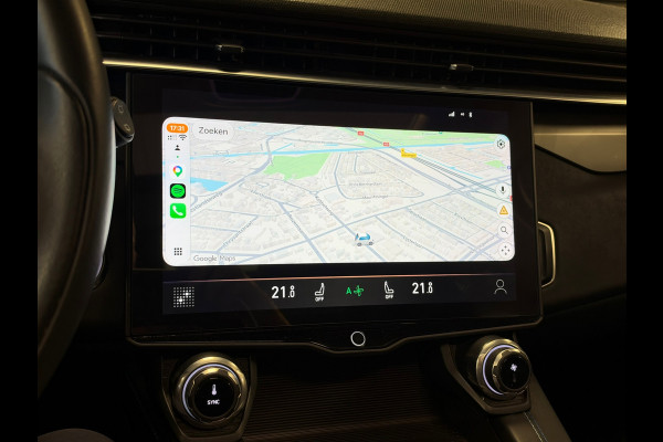 Lynk & Co 01 261PK PLUG-IN HYBRIDE PANORAMADAK AIRCO CAMERA CRUISE PDC STOELVERWARMING APPLE CARPLAY