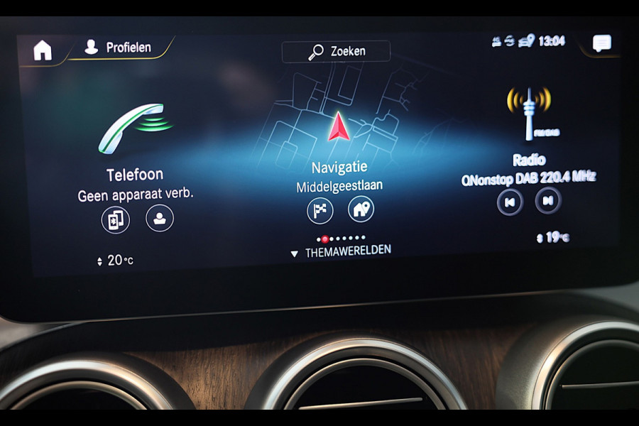 Mercedes-Benz GLC 300e 4MATIC AMG 63 Look / Digital Cockpit / Camera / Cruise Control / Augmented Reality / Open Pano / 21