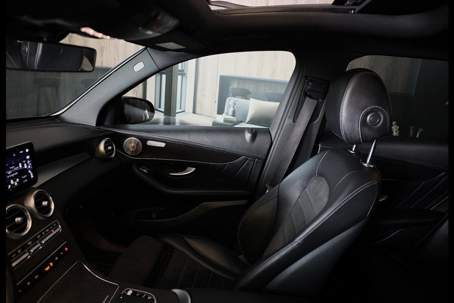 Mercedes-Benz GLC 300e 4MATIC AMG 63 Look / Digital Cockpit / Camera / Cruise Control / Augmented Reality / Open Pano / 21