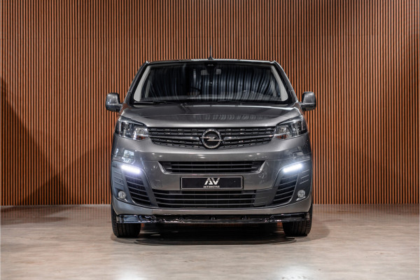 Opel Vivaro 2.0 CDTI 177 PK L3H1 DC Innovation | Marge | BTW & BPM Vrij | L+R Schuifdeur | CarPlay | Camera | Navigatie | Bi-Xenon | Blind Spot | Trekhaak | F1 Flippers | Cruise control | Nieuwe APK