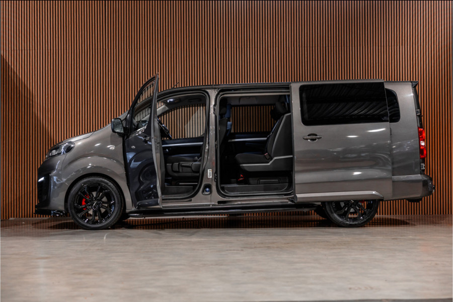Opel Vivaro 2.0 CDTI 177 PK L3H1 DC Innovation | Marge | BTW & BPM Vrij | L+R Schuifdeur | CarPlay | Camera | Navigatie | Bi-Xenon | Blind Spot | Trekhaak | F1 Flippers | Cruise control | Nieuwe APK
