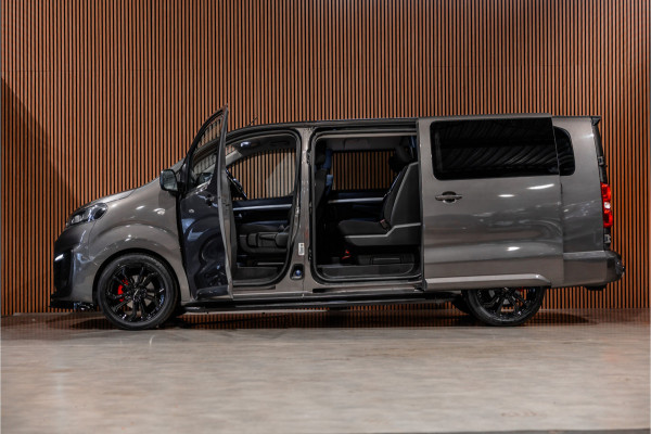 Opel Vivaro 2.0 CDTI 177 PK L3H1 DC Innovation | Marge | BTW & BPM Vrij | L+R Schuifdeur | CarPlay | Camera | Navigatie | Bi-Xenon | Blind Spot | Trekhaak | F1 Flippers | Cruise control | Nieuwe APK