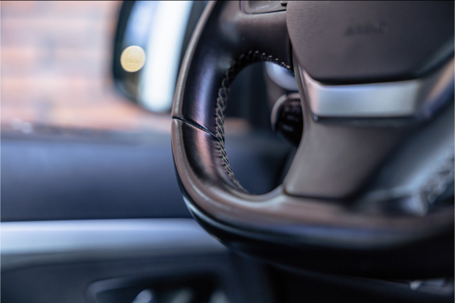 Opel Vivaro 2.0 CDTI 177 PK L3H1 DC Innovation | Marge | BTW & BPM Vrij | L+R Schuifdeur | CarPlay | Camera | Navigatie | Bi-Xenon | Blind Spot | Trekhaak | F1 Flippers | Cruise control | Nieuwe APK
