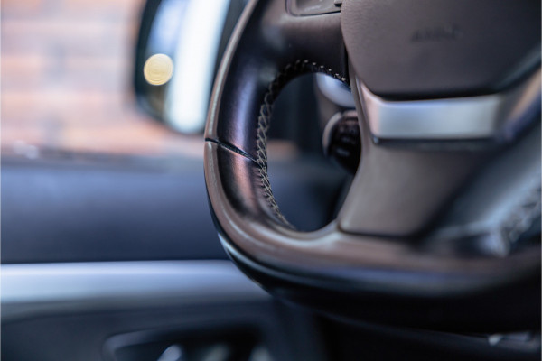 Opel Vivaro 2.0 CDTI 177 PK L3H1 DC Innovation | Marge | BTW & BPM Vrij | L+R Schuifdeur | CarPlay | Camera | Navigatie | Bi-Xenon | Blind Spot | Trekhaak | F1 Flippers | Cruise control | Nieuwe APK